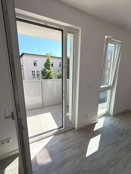 *Singlewohnung in Oberschöneweide 1 Zimmer klein und fein* im Neubau*Mit Balkon — photo 1
